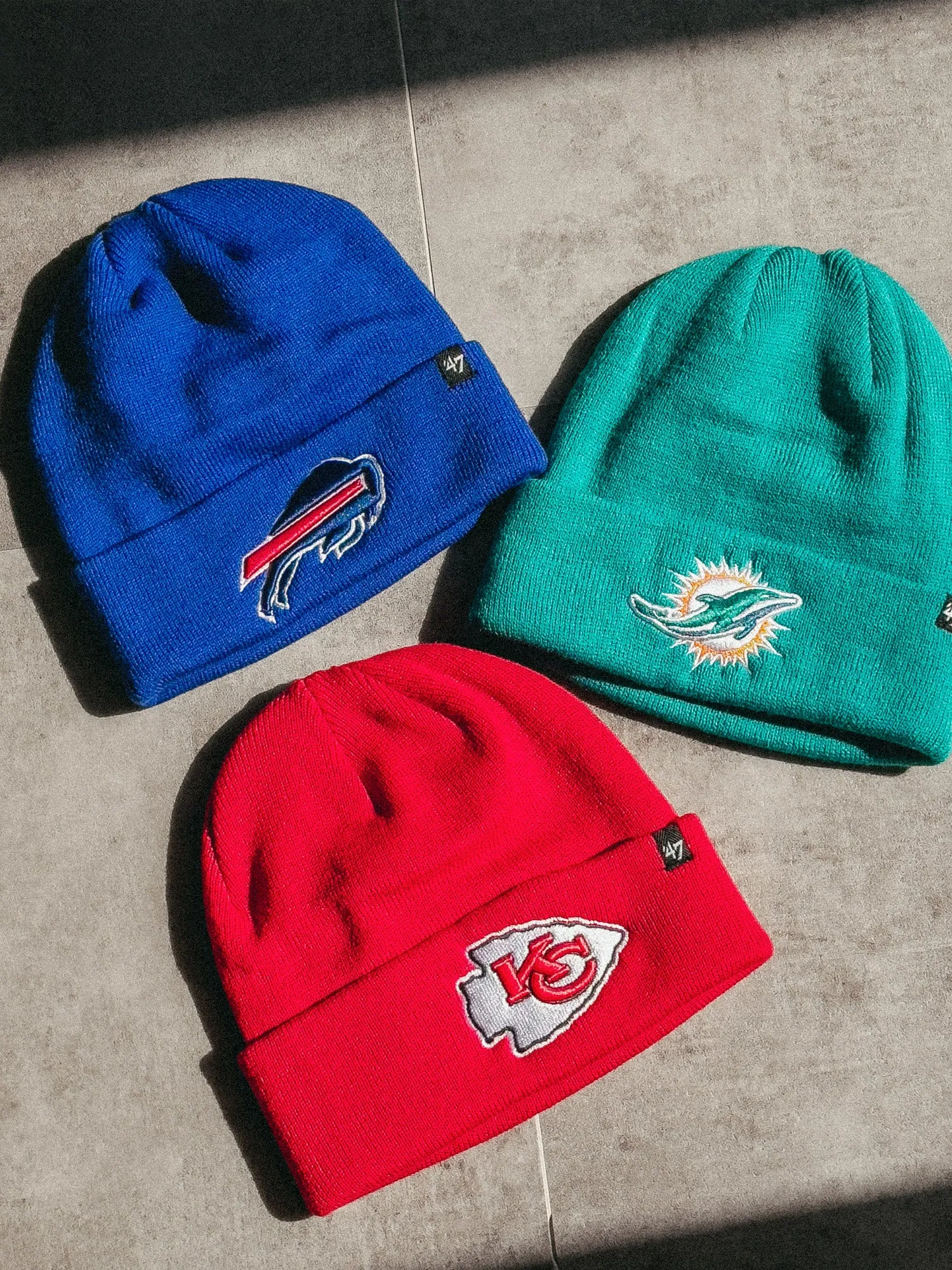 47 MIAMI DOLPHINS CUFF KNIT BEANIE