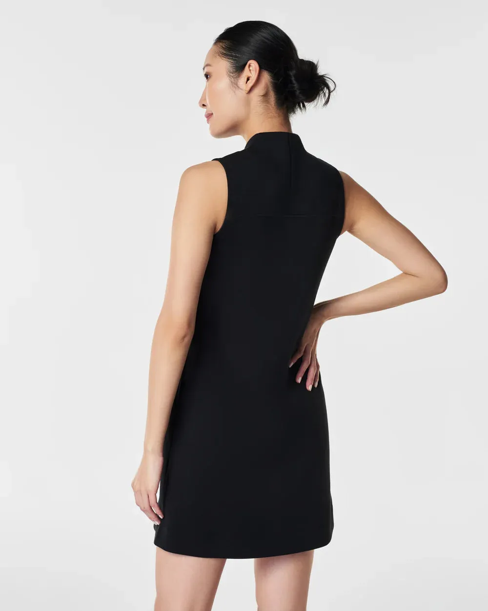 AirEssentials V-Neck Very Black Mini Dress