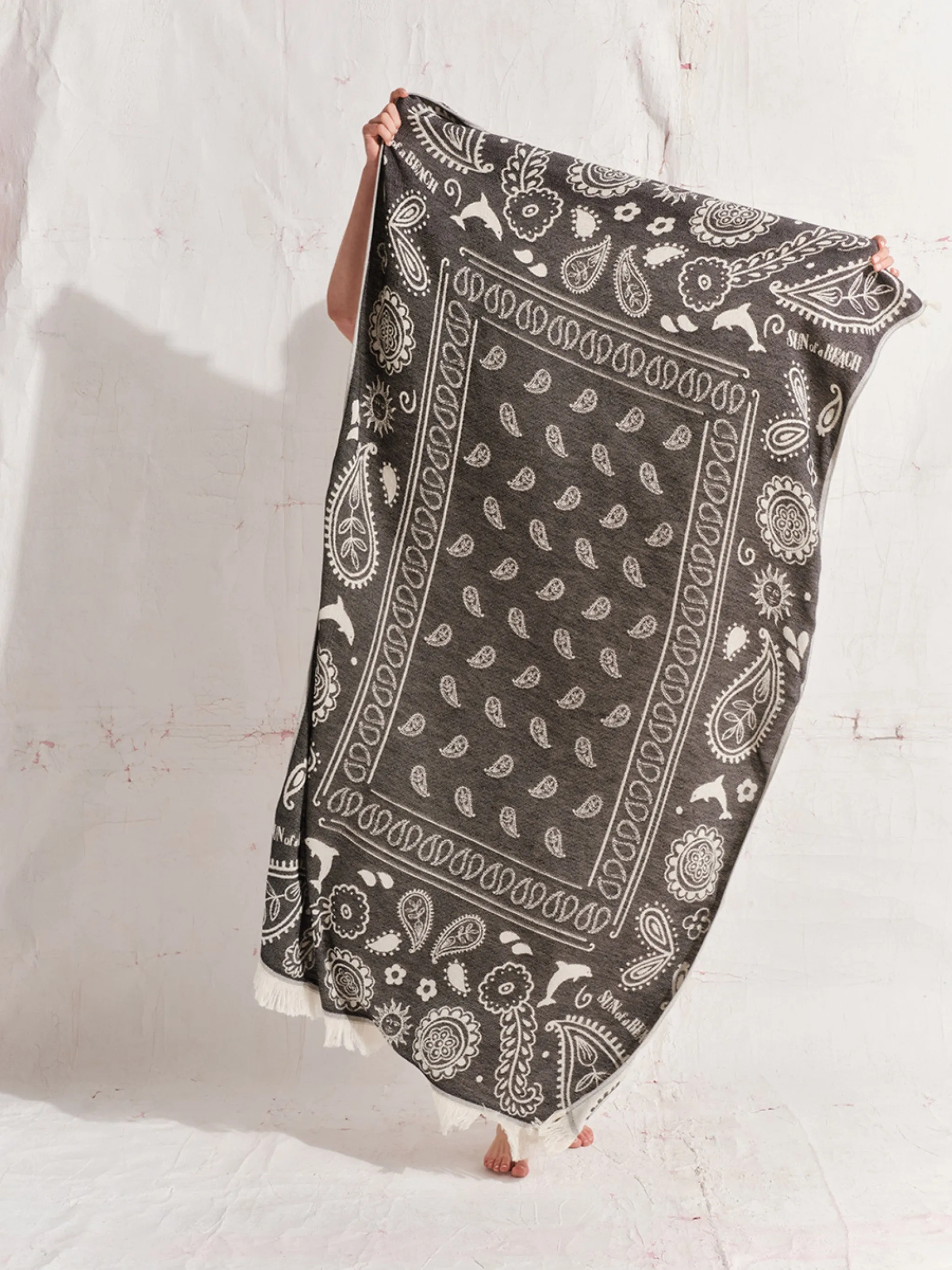 Bandana Black | Feather Beach Towel