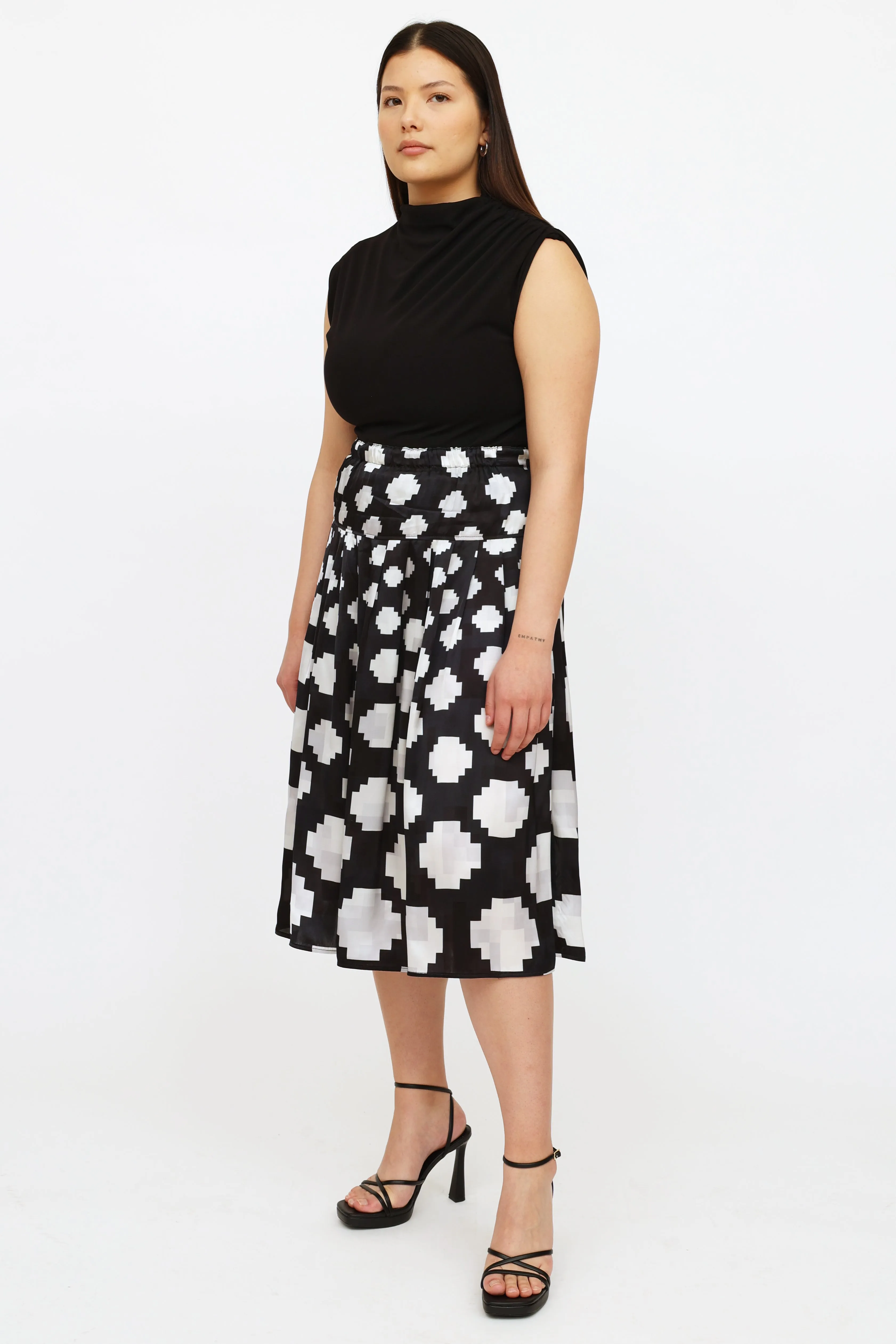 Black & White Pleated Skirt