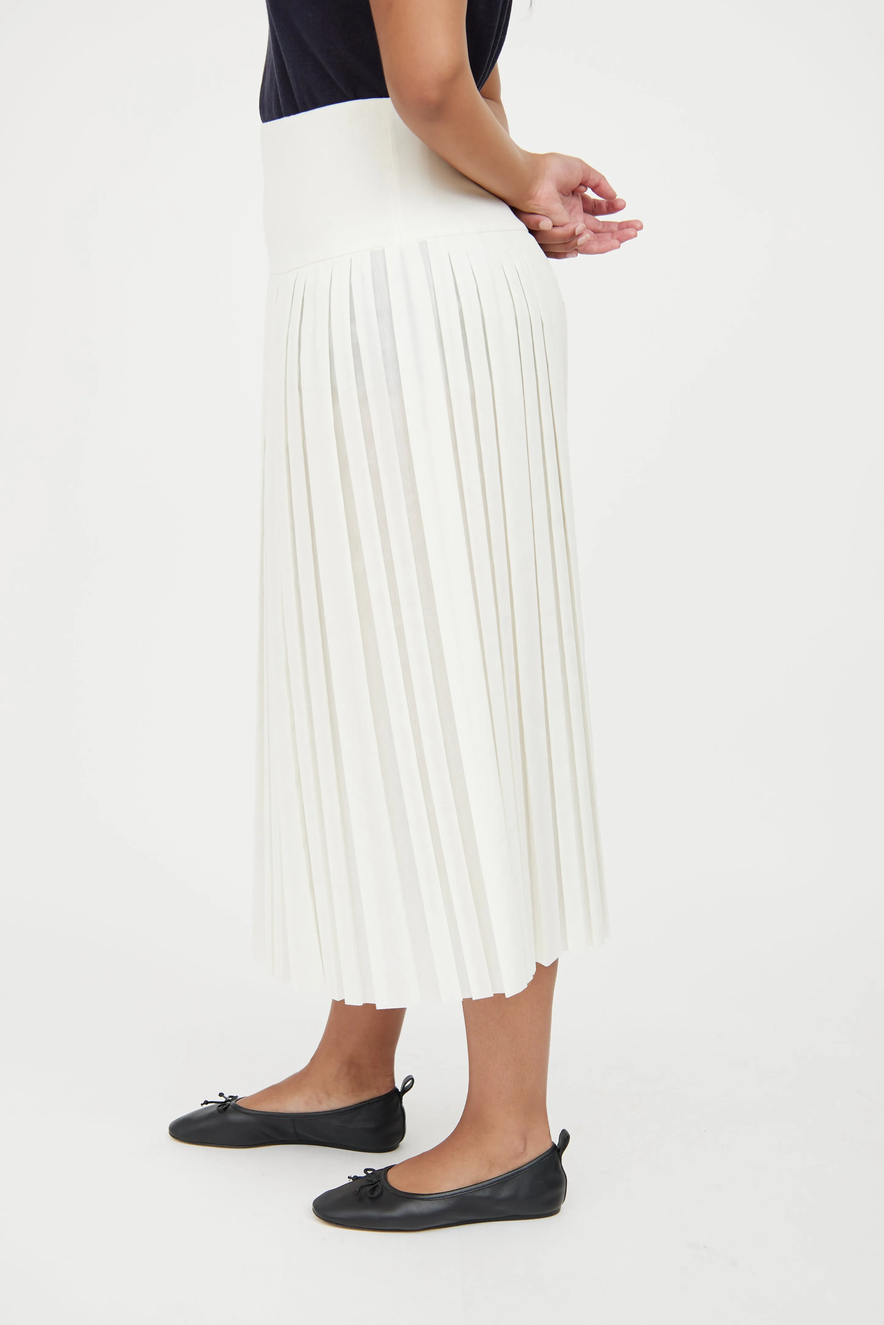 Cream Pleated Magdalita Skirt