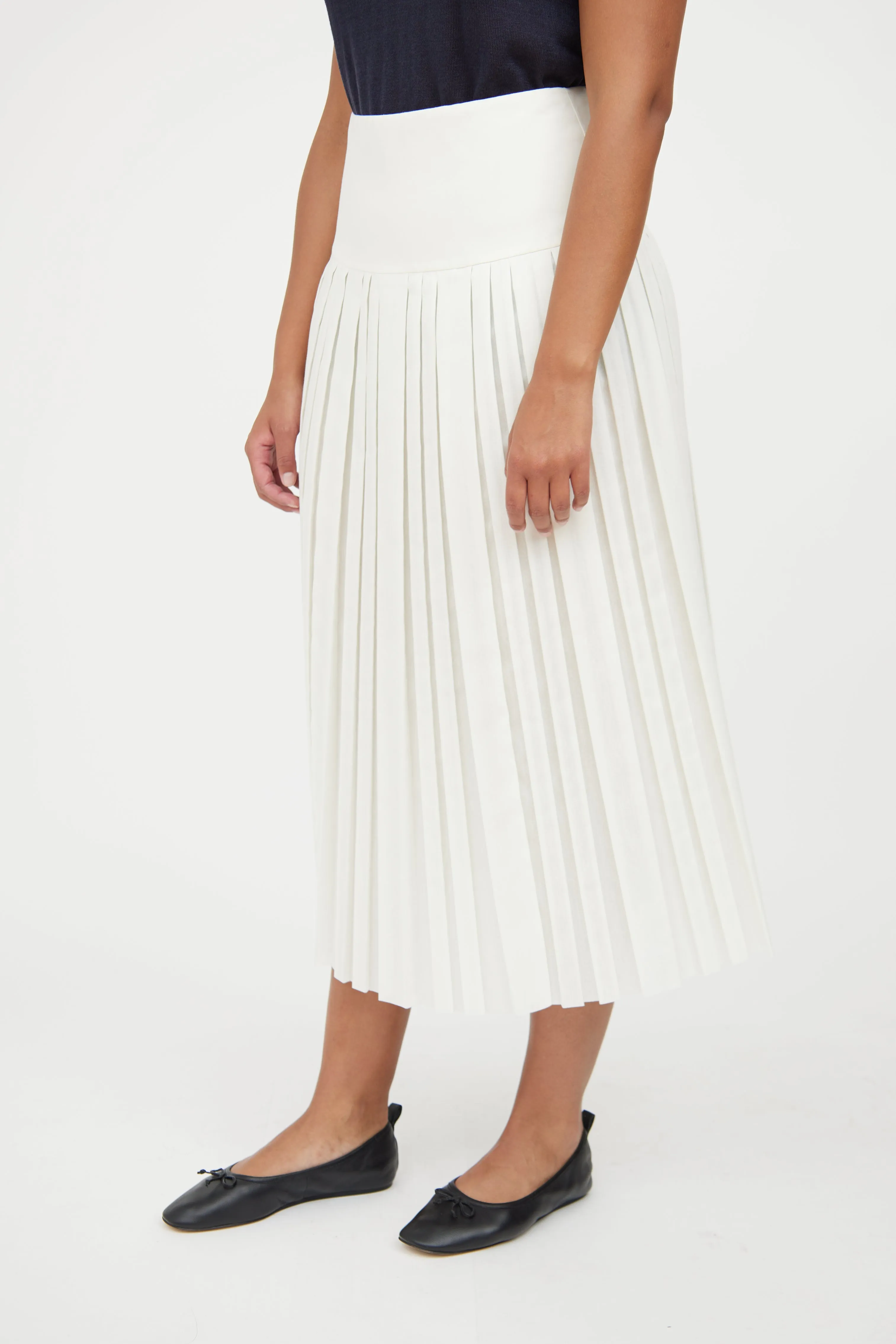 Cream Pleated Magdalita Skirt