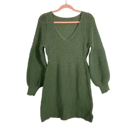 Cupshe Sage Textured Knit V-Neck Sweater Dress NWT- Size S