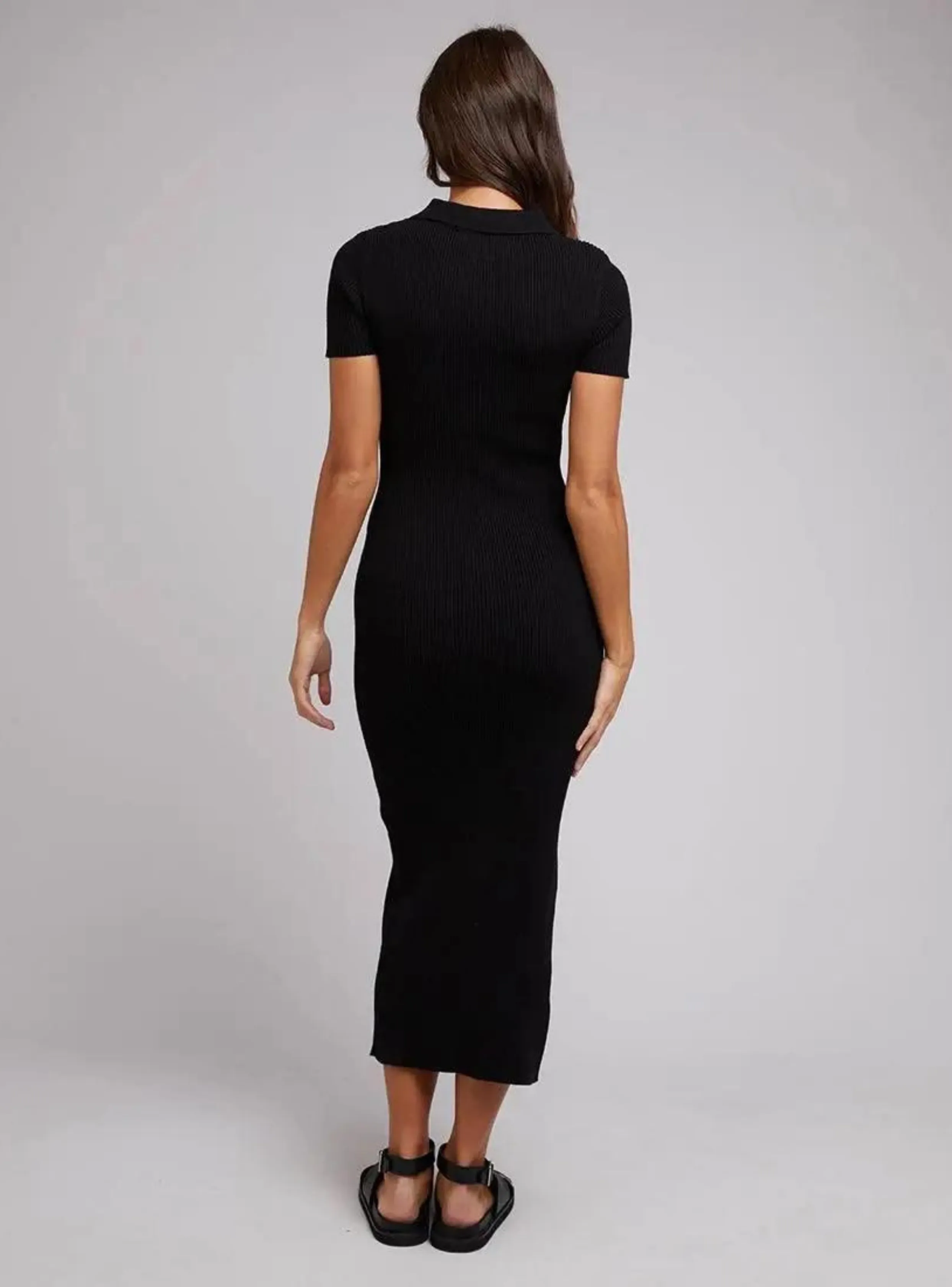 ELLIE KNIT MIDI DRESS - Black