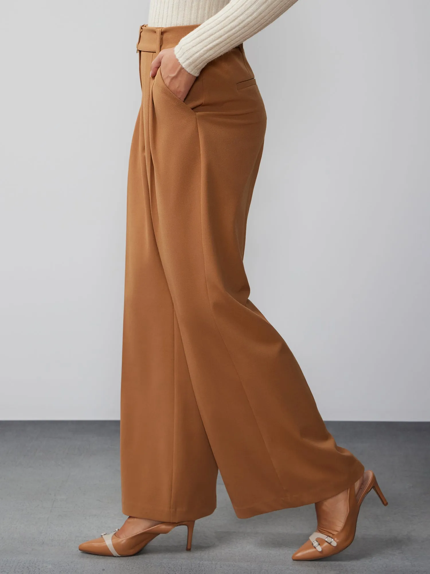 Essential Stretch Pleated Wide Leg Pant