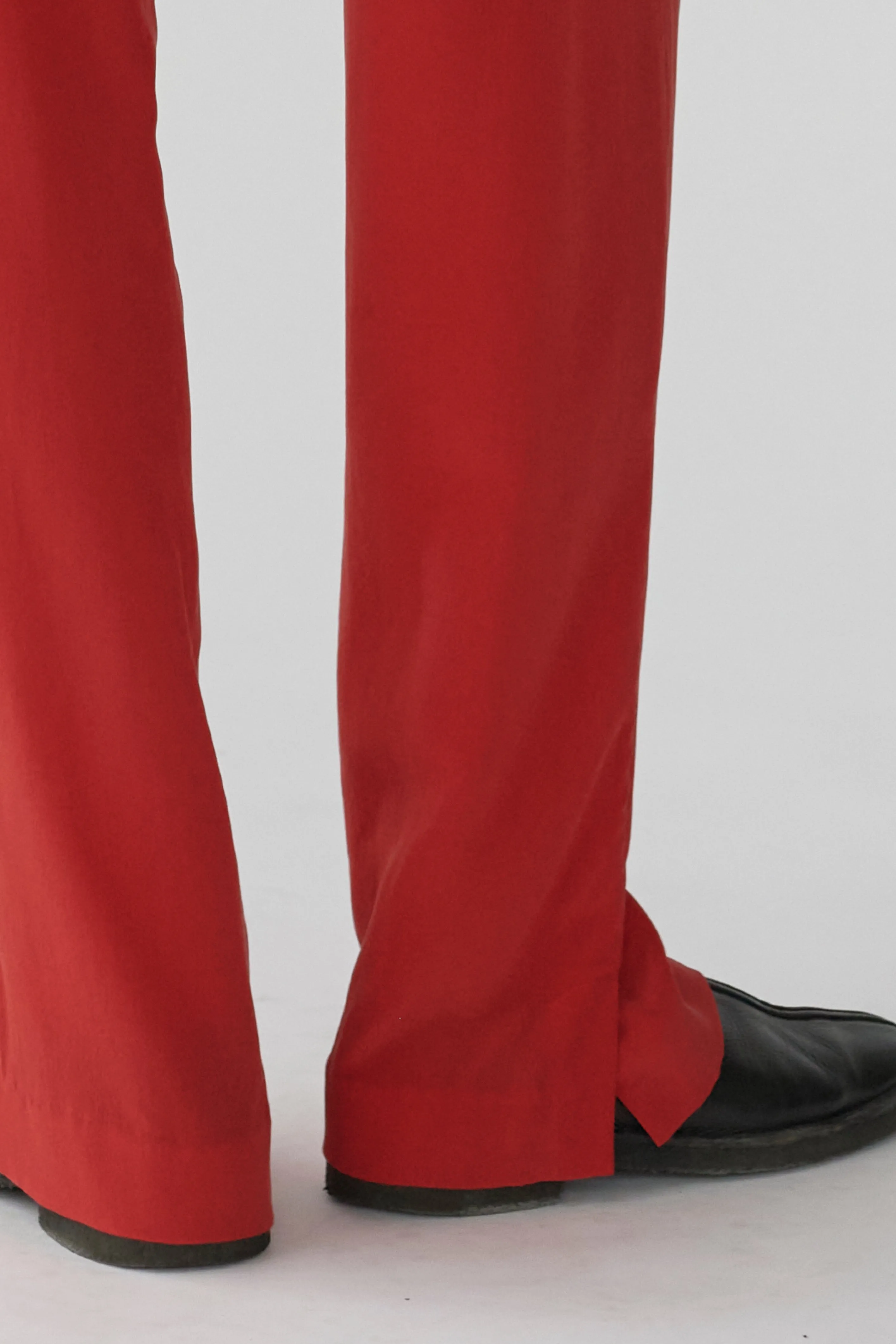 HARRY PANTS - CARDINAL RED - SANDWASH CREPE DE CHINE SILK