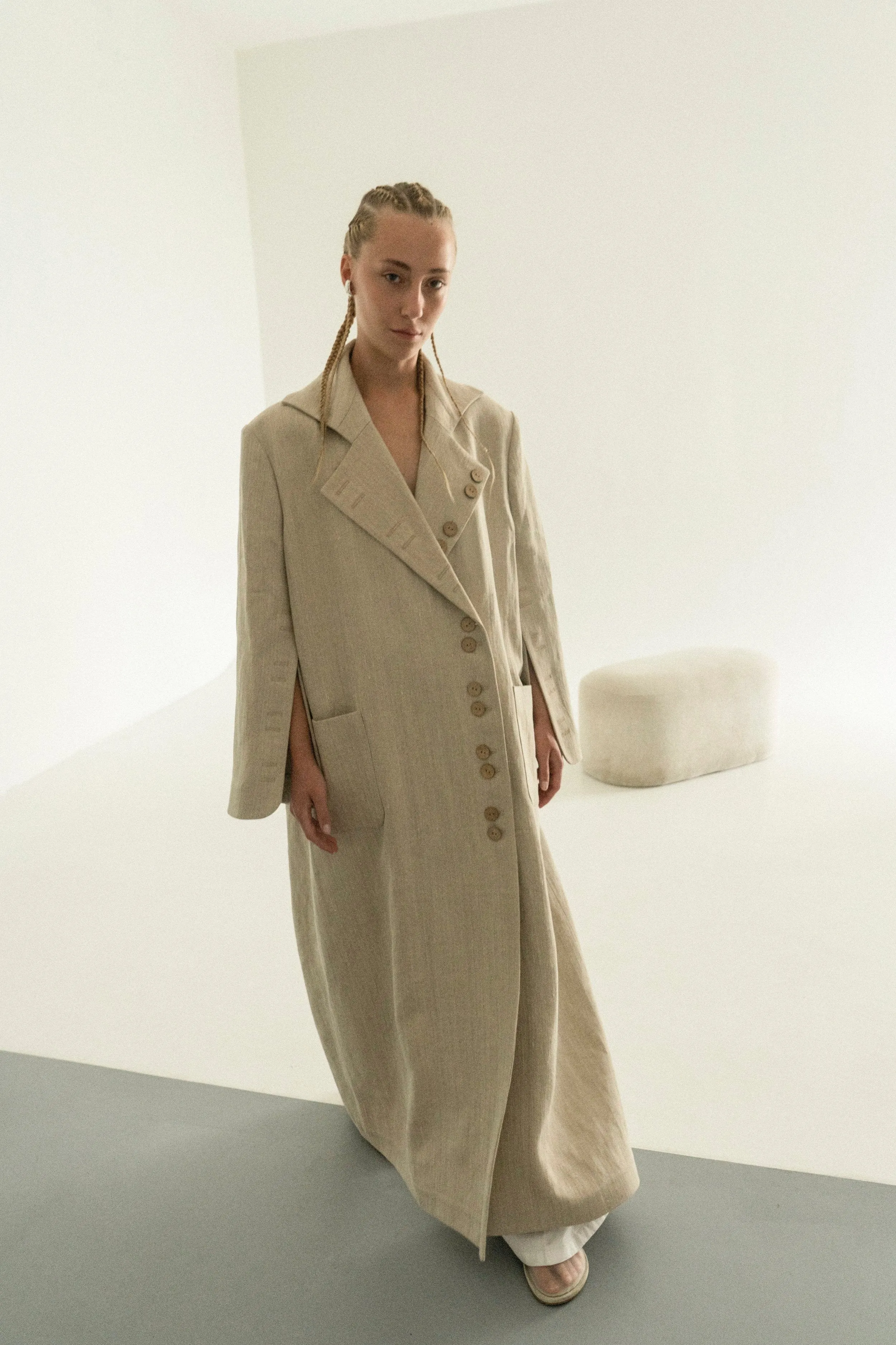 Khmelnytske Shosse Linen Hemp Trench Coat Beige