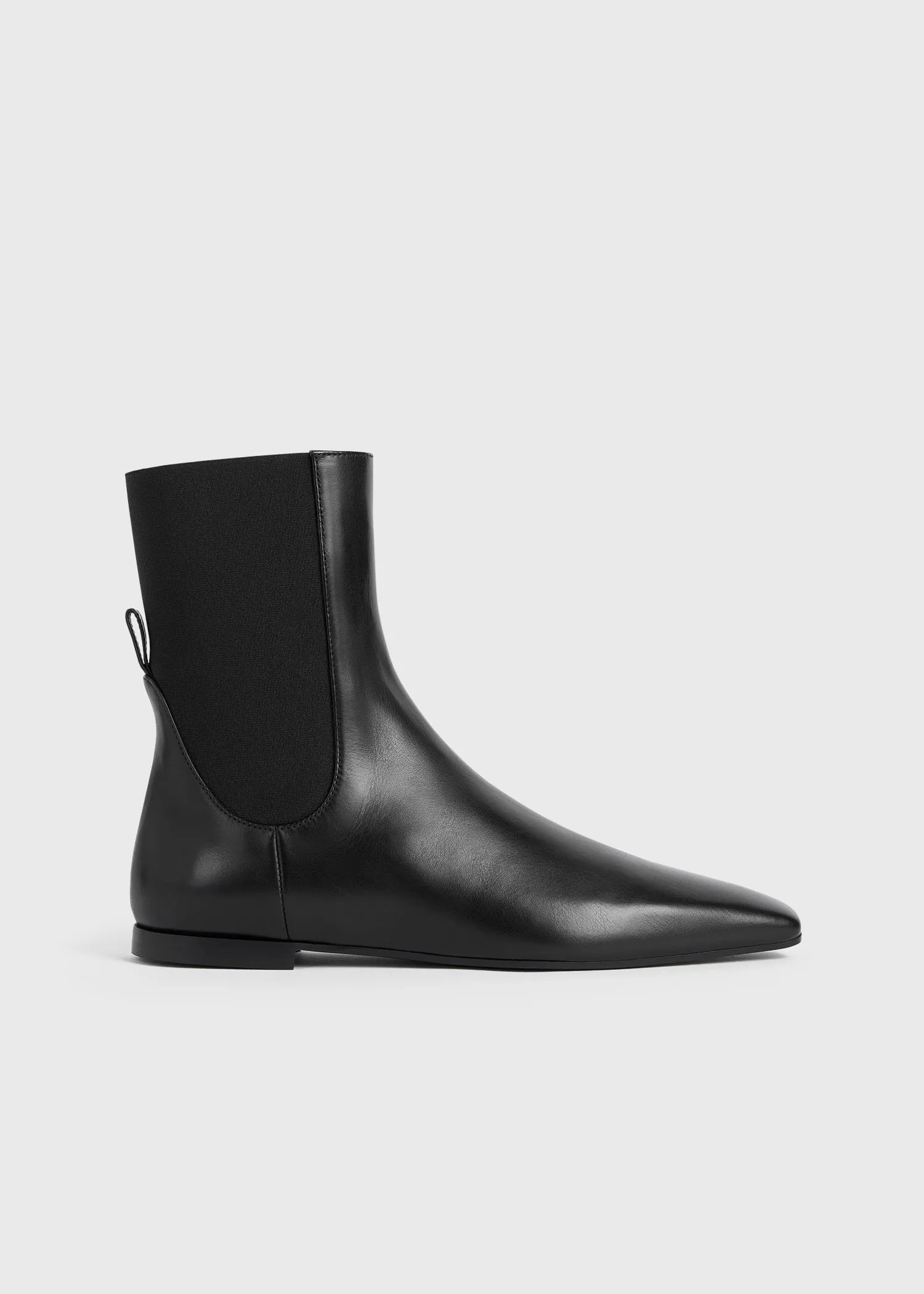 Leather Chelsea boots black