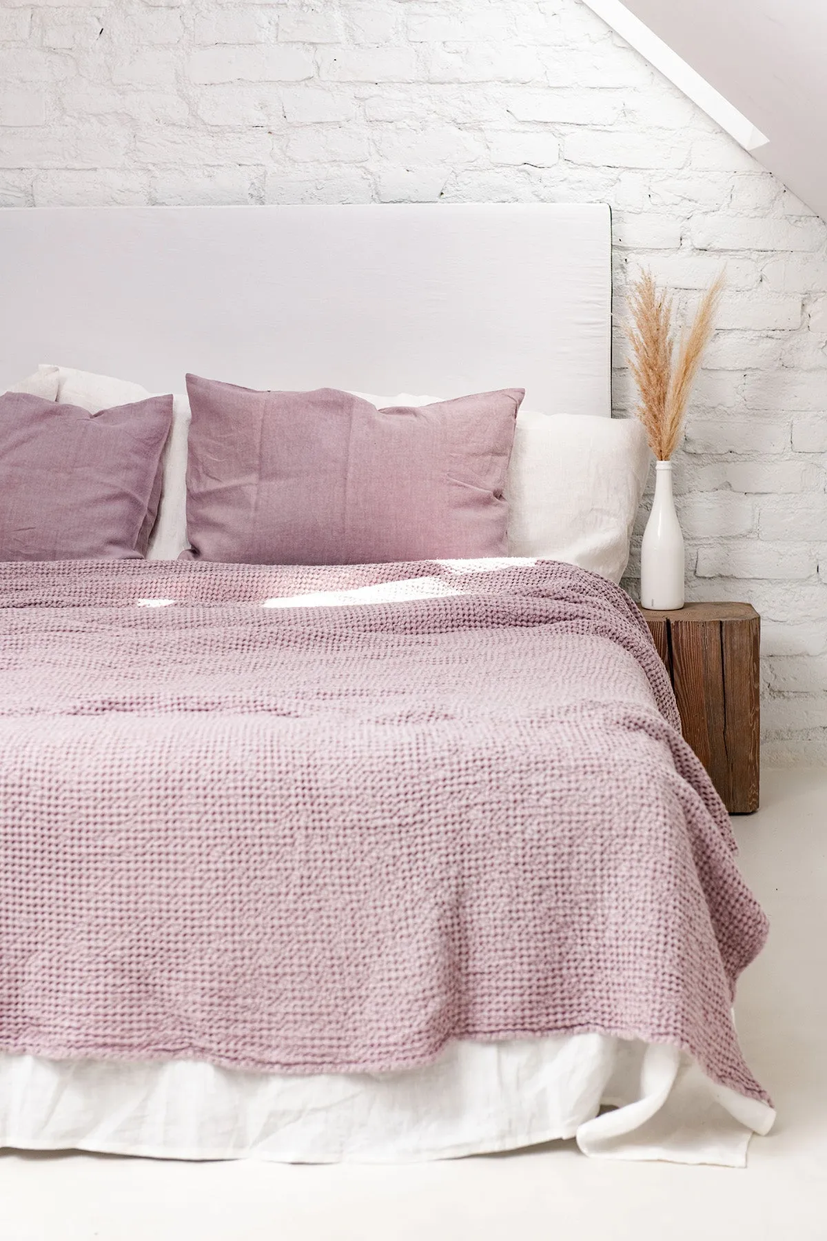 Linen waffle blanket in Dusty Rose by AmourLinen