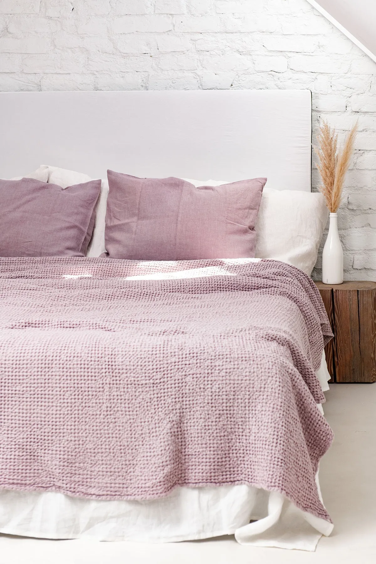 Linen waffle blanket in Dusty Rose by AmourLinen