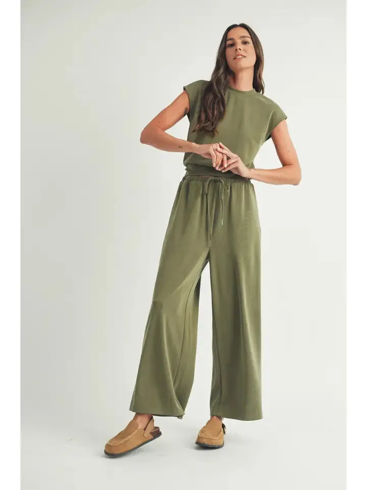 Lucy Wide Leg Pants