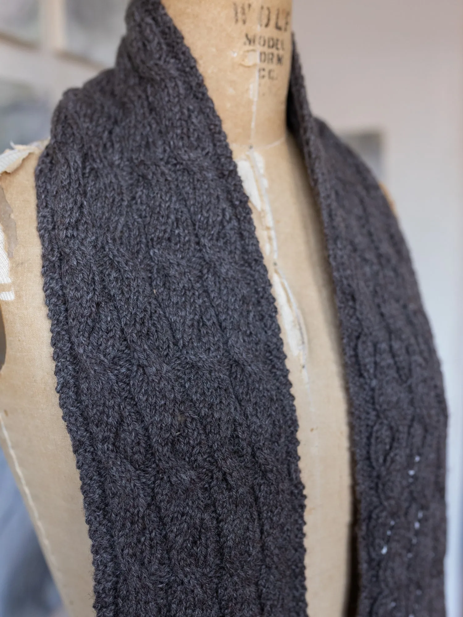 Open and Folds Cabled Scarf <br/><small>knitting pattern</small>