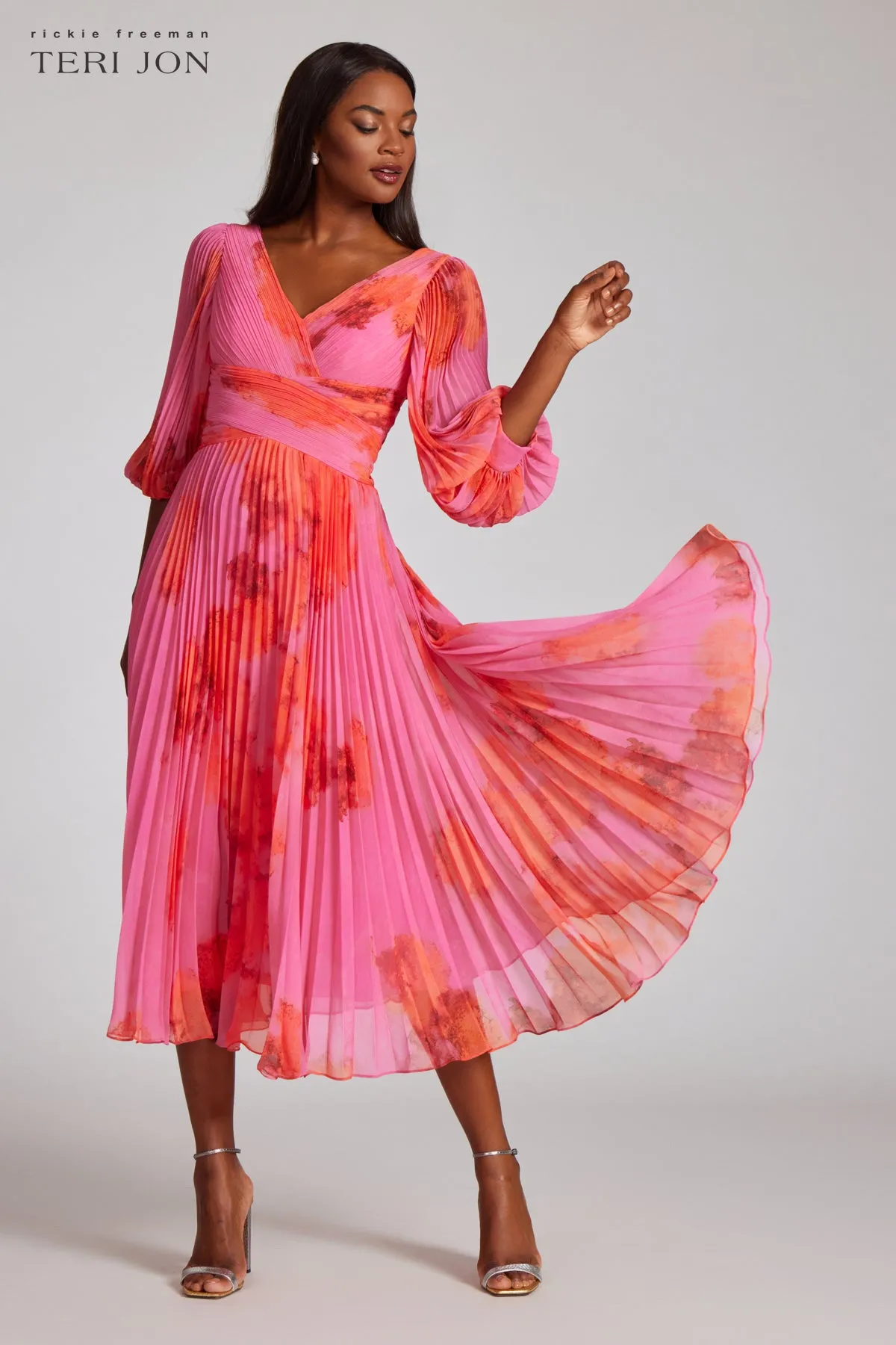 Printed Chiffon Pleated Full Sleeve Dress