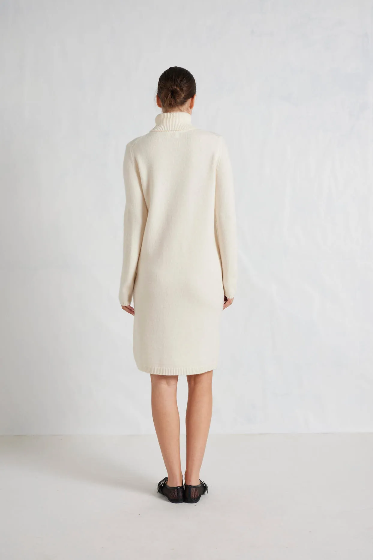 Velma Polo Dress in White Alyssum