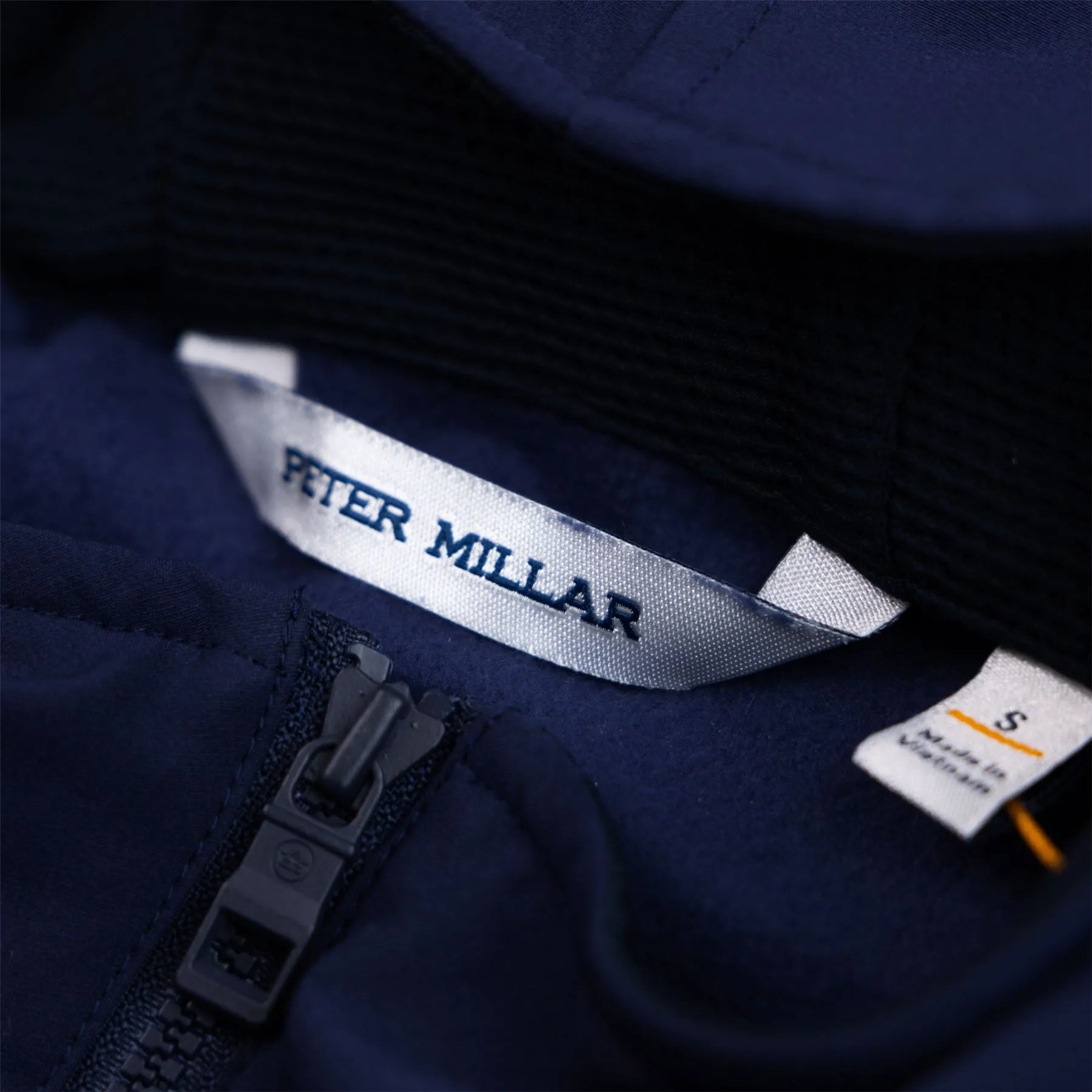 Via Classic Fit Full Zip Gilet Navy - SS24