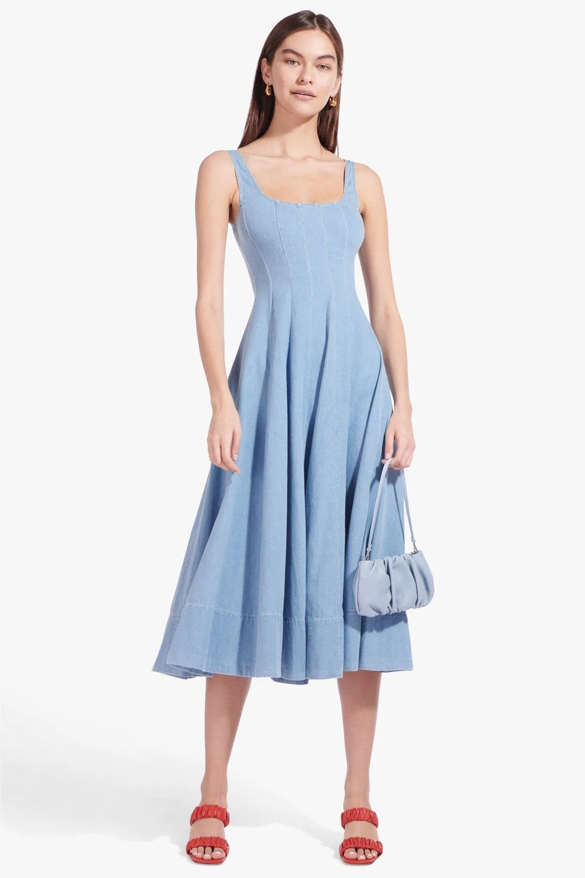 WELLS DRESS | LIGHT WASH