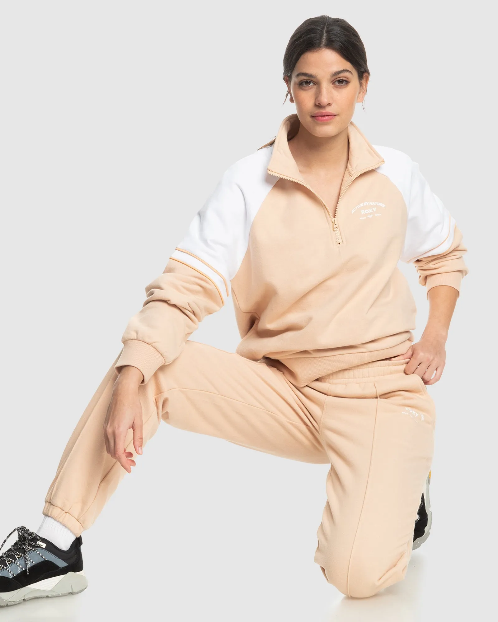 Womens Essential Energy Joggers