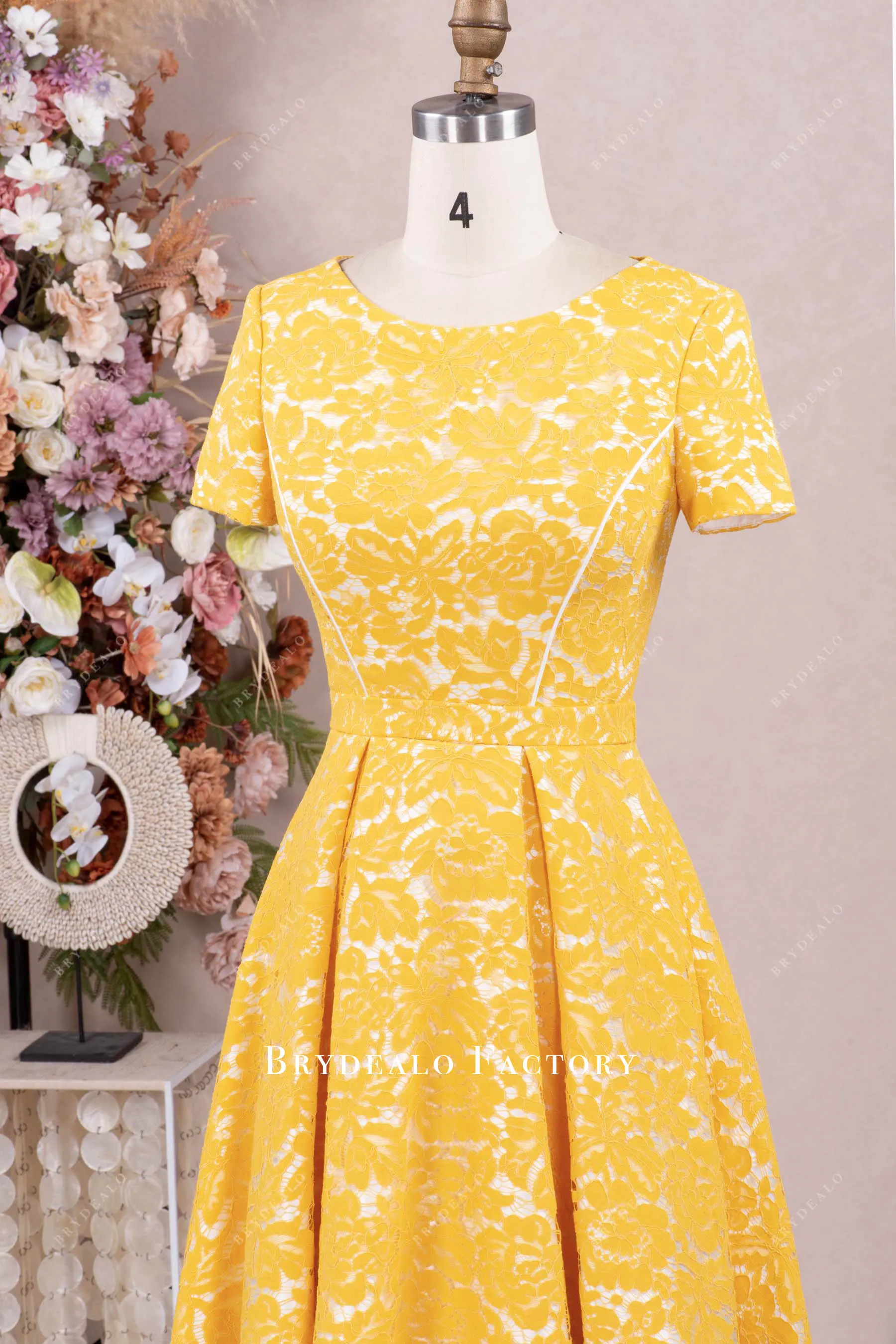 Yellow Lace Short Sleeve Semi-Formal Dress